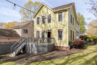 992 Fern Ave SE in Atlanta, GA - Building Photo - Building Photo