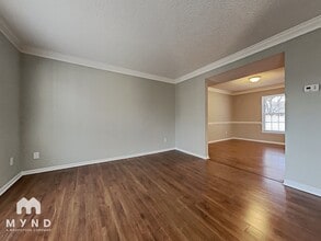 4035 Coopersdale Rd in Charlotte, NC - Foto de edificio - Building Photo