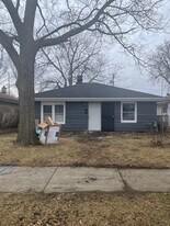 5955 N 79th St in Milwaukee, WI - Building Photo