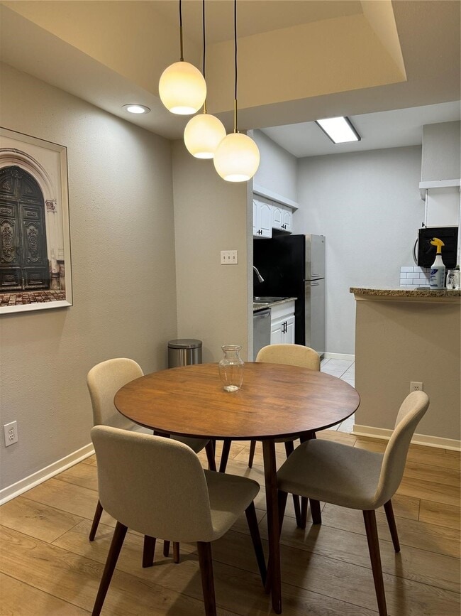 4041 Drake St in Houston, TX - Building Photo - Building Photo