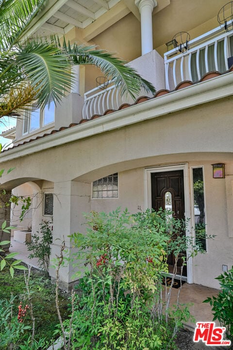 property at 2418 Mohawk St