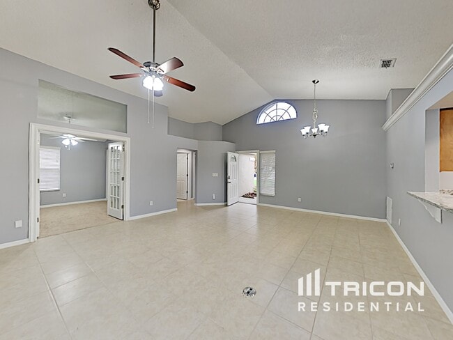 5146 Mystic Point Ct in Orlando, FL - Foto de edificio - Building Photo
