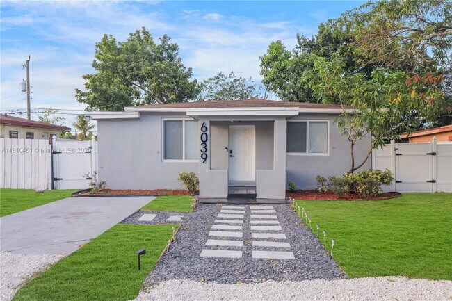 property at 6039 SW 38th St