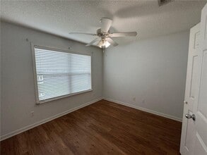 174 Joshua Cir in Brunswick, GA - Building Photo - Building Photo