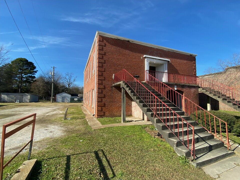 110 S 21st St in Columbus, MS - Building Photo