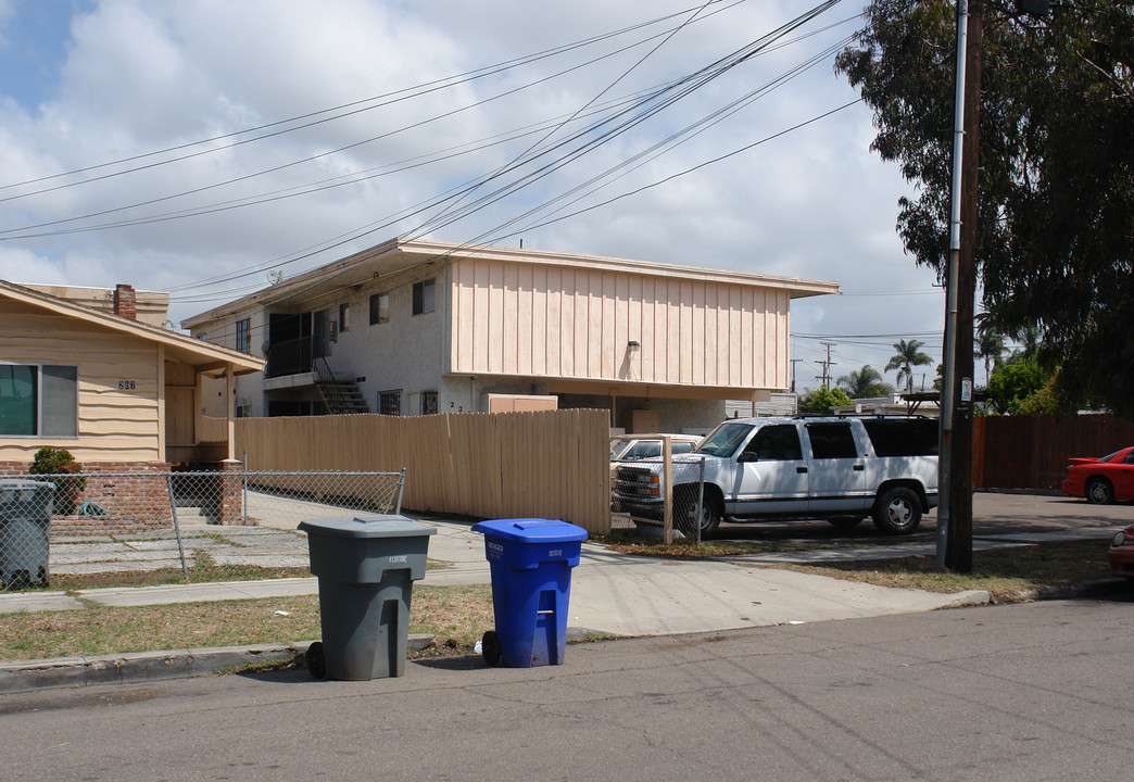 225 E 1st St in National City, CA - Building Photo