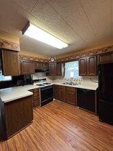 103 Booth Dr in Albion, MI - Building Photo - Building Photo