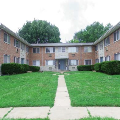 Northbrook Apartments in Florissant, MO - Building Photo - Building Photo