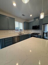 5470 Gold Creek Cir in Discovery Bay, CA - Building Photo - Building Photo