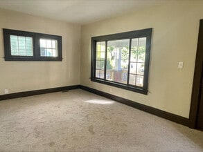 1022 Herberich Ave in Akron, OH - Building Photo - Building Photo