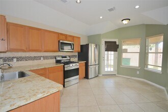 5135 Rustling Branch Ln in Katy, TX - Building Photo - Building Photo