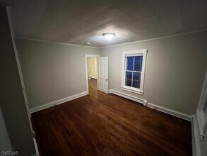 94 Summit Ave in North Plainfield, NJ - Building Photo - Building Photo