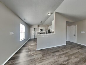 9973 Waterside Dr in Noblesville, IN - Building Photo - Building Photo