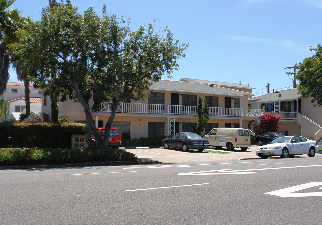 Coronado Apartments in Coronado, CA - Building Photo