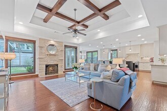 2411 Marlton Dr in Austin, TX - Building Photo - Building Photo