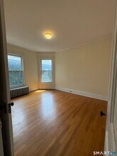 799 Elm St in New Haven, CT - Building Photo - Building Photo