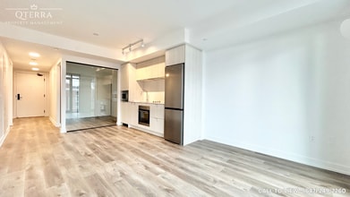 1 Jarvis St in Hamilton, ON - Building Photo - Building Photo