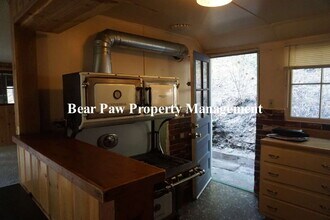 67 Witter Gulch Rd in Evergreen, CO - Building Photo - Building Photo