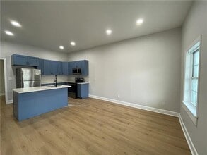 29 Cornwall St in Savannah, GA - Building Photo - Building Photo