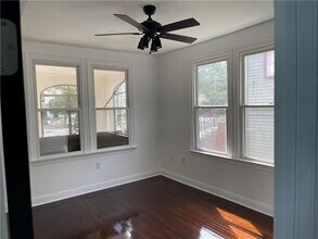 3208 Louisiana Ave Pkwy in New Orleans, LA - Foto de edificio - Building Photo