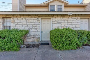 2218 Creekside Ln in Georgetown, TX - Building Photo