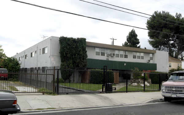 3456-3460 La Madera Ave in El Monte, CA - Building Photo