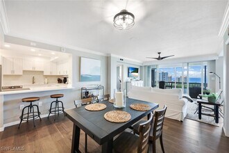 5501 Heron Point Dr in Naples, FL - Building Photo - Building Photo