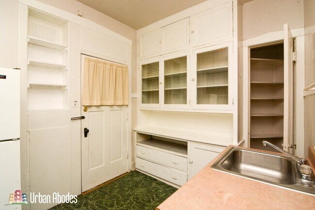 1312 Oak Ave, Unit M04H in Evanston, IL - Building Photo - Building Photo