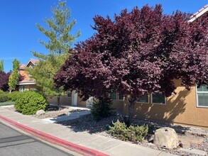 225 Redfield Pky in Reno, NV - Building Photo - Building Photo