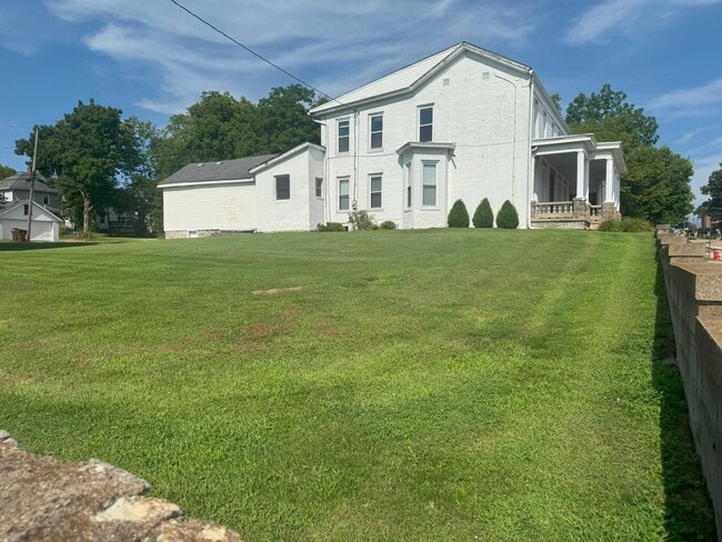 property at 328 W High St