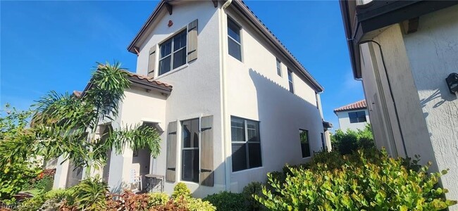 property at 5458 Useppa Dr