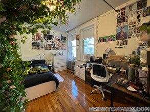 135 Washington St in Boston, MA - Foto de edificio - Building Photo