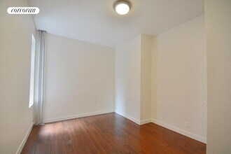 530 W 123rd St in New York, NY - Building Photo - Building Photo