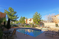 Vista Del Rey in Las Vegas, NV - Foto de edificio - Building Photo