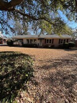 17 Sam Smith St in Sumter, SC - Building Photo