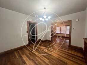 4032 Caroline Ave in Toledo, OH - Building Photo - Building Photo