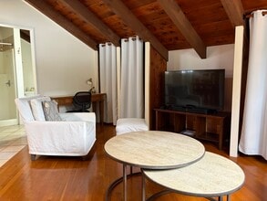 437 Keolu Dr in Kailua, HI - Building Photo - Building Photo