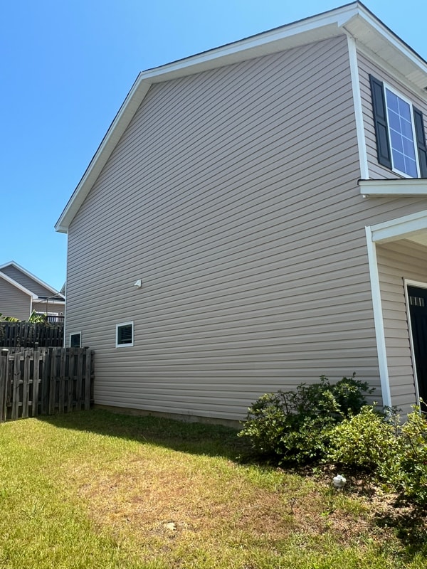 178 Whispering Oak Ln in Chapin, SC - Building Photo - Building Photo