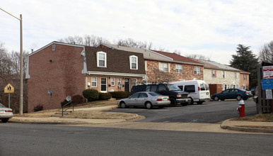 Carydale Village in Alexandria, VA - Building Photo - Building Photo