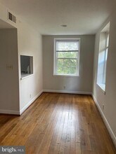 2927 S Dinwiddie St in Arlington, VA - Building Photo - Building Photo