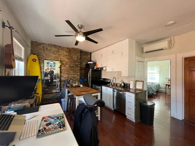 164 Prince St in Boston, MA - Building Photo - Building Photo