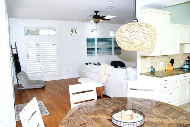 82 Mark St in Destin, FL - Building Photo - Building Photo