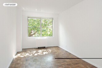 230 E 79th St in New York, NY - Building Photo - Building Photo