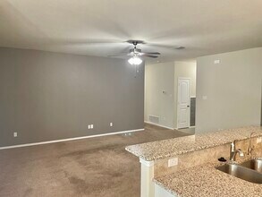 116 Zoisite Ln in Jarrell, TX - Building Photo - Building Photo