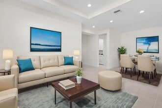 14184 Lace Bark Ln in Westlake, FL - Foto de edificio - Building Photo