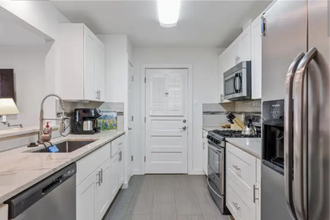 3545 Northwest Pky in Dallas, TX - Building Photo - Building Photo