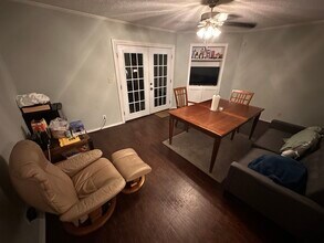 600 Bagby Ave, Unit 4C in Waco, TX - Building Photo - Building Photo