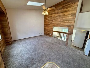 880 Scarborough Dr in Loveland, CO - Building Photo - Building Photo