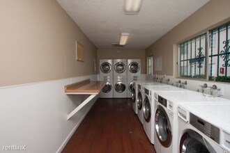 2345 Grove Ave in San Diego, CA - Building Photo - Building Photo