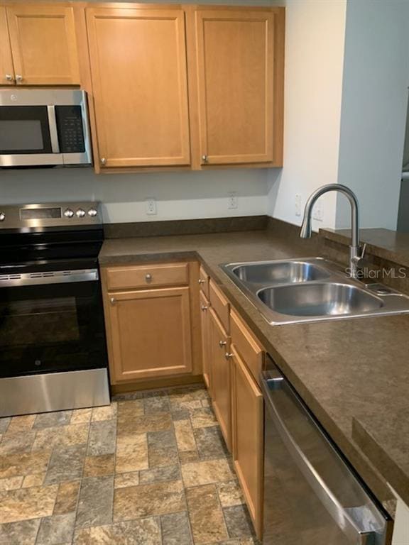 8893 White Sage Loop in Lakewood Ranch, FL - Building Photo - Building Photo